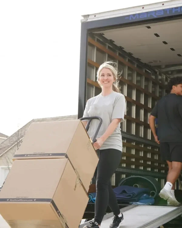 Female-Mover-scaled.jpeg - Edited